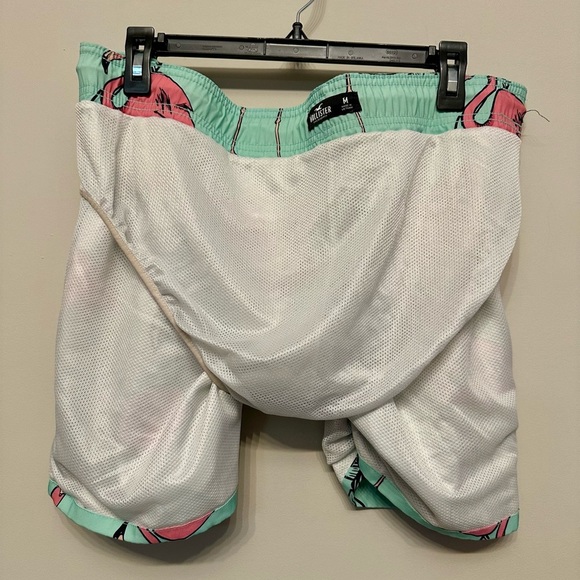 Hollister Light Blue and Pink Flamingo Men's Swim Shorts Medium - Picture 6 of 7